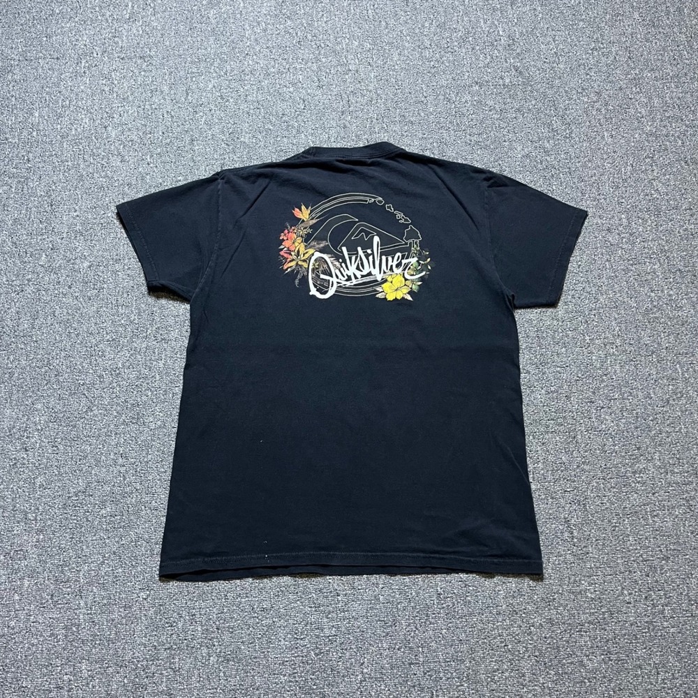 Vintage Quiksilver T Shirt Mens Medium Black Floral Surf Graphic Tee 2000s